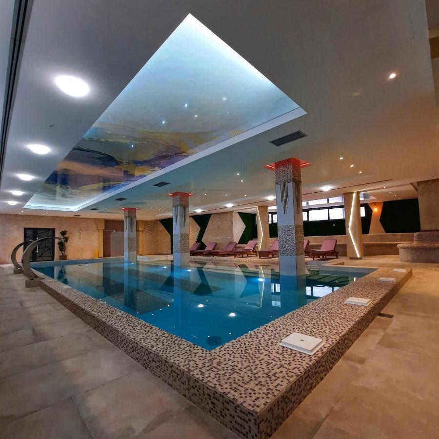 Hotel Euforia Lounge Šabac Buitenkant foto