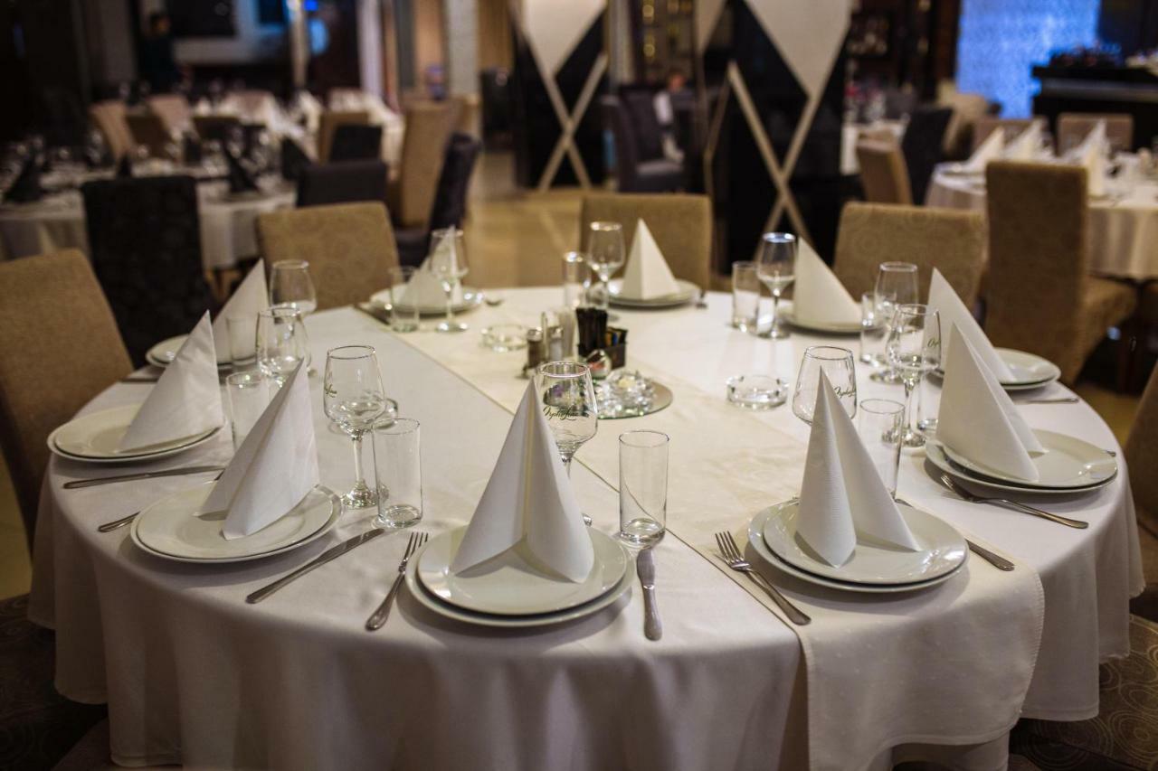 Hotel Euforia Lounge Šabac Buitenkant foto